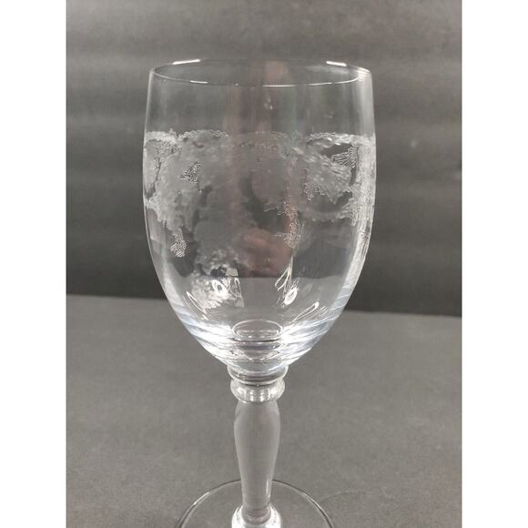 Bohemia Crystal-Crystalex Thistle Wine Glass - Picture 2 of 6